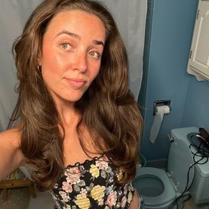 Meet your Posher, Lindsey